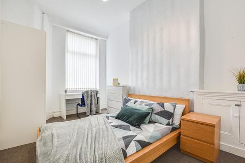 undefined, Longford Place, Manchester, M14