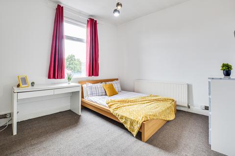 undefined, Longford Place, Manchester, M14