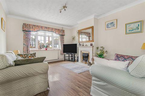 undefined, Malvern Close, Newmarket CB8