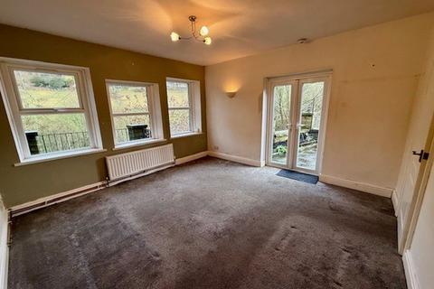 undefined, Booth Hill, Luddendenfoot HX2
