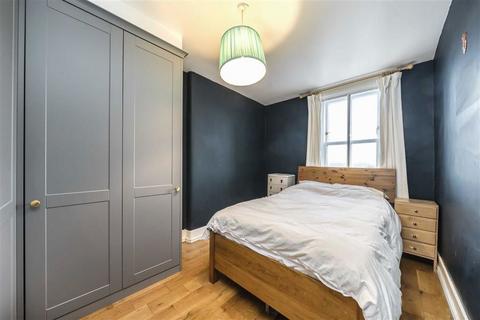 2 bedroom flat for sale, Old Kent Road, London SE1