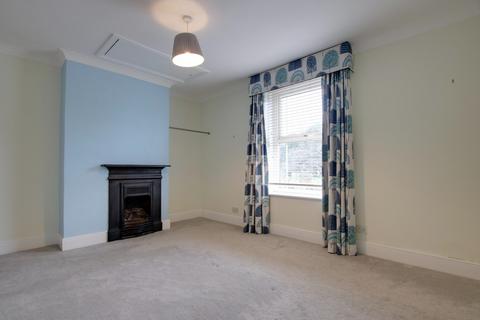 2 bedroom end of terrace house for sale, OSBORN ROAD, FAREHAM