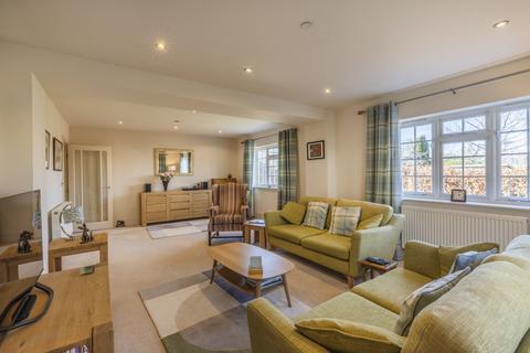 6 bedroom detached house for sale, Haywards Lane, Cheltenham, GL52