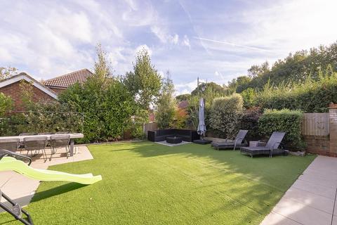 4 bedroom detached house for sale, Mitchell Road, Kings Hill, ME19 4RF