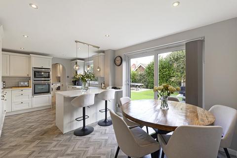 4 bedroom detached house for sale, Mitchell Road, Kings Hill, ME19 4RF
