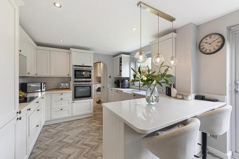 4 bedroom detached house for sale, Mitchell Road, Kings Hill, ME19 4RF