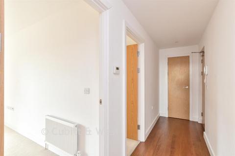 2 bedroom apartment for sale, The Causeway, Goring-By-Sea, Worthing, West Sussex