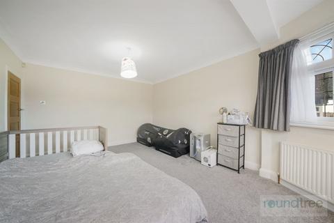 4 bedroom detached house for sale, Vaughan Avenue, Hendon NW4