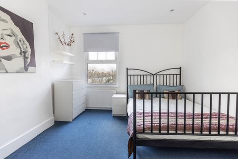 3 bedroom apartment to rent, Salusbury Road, London, NW6