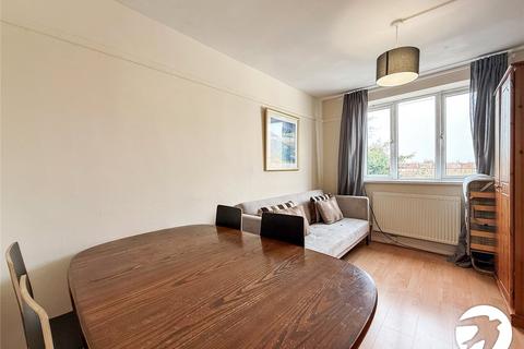 2 bedroom flat to rent, Avery Hill Road, London, SE9