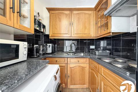 2 bedroom flat to rent, Avery Hill Road, London, SE9