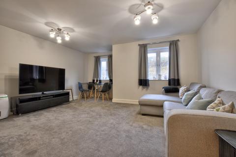 2 bedroom apartment for sale, Aspen Court, High Wycombe HP13