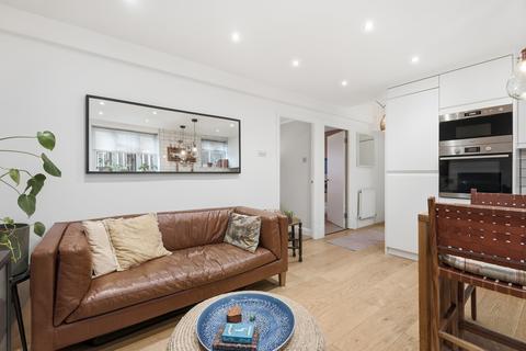 2 bedroom flat for sale, Philson Mansions, London E1