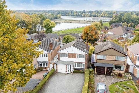 Shutt Lane, Earlswood, B94
