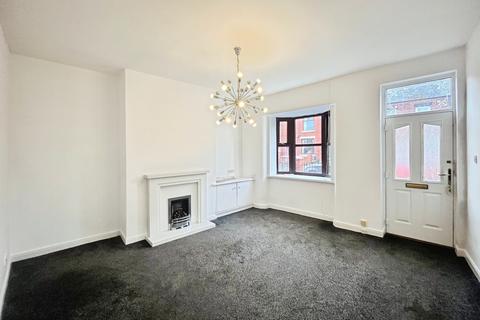 2 bedroom end of terrace house to rent, Warrington Road, Abram, Wigan, WN2
