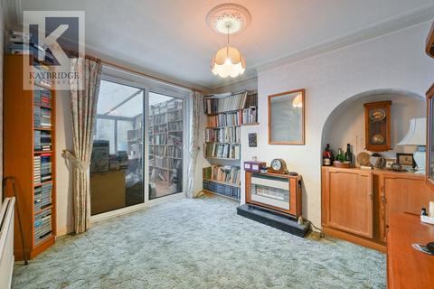 3 bedroom end of terrace house for sale, Elmstead Gardens, Worcester Park, KT4