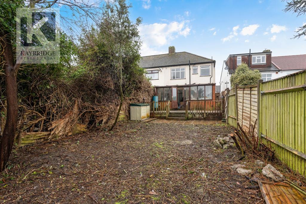Elmstead Gardens, KT4 7 BE