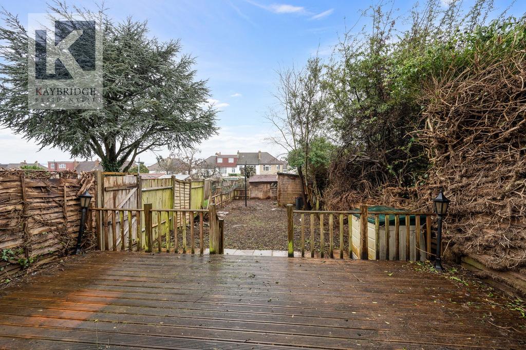 Elmstead Gardens, KT4 7 BE
