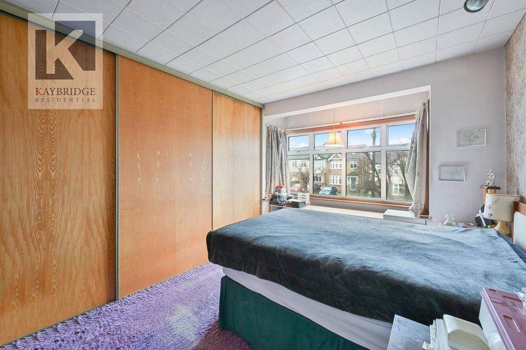 Elmstead Gardens, KT4 7 BE