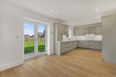 3 bedroom detached house for sale, Sister Elms Drive , Sedgeberrow, Evesham, WR11
