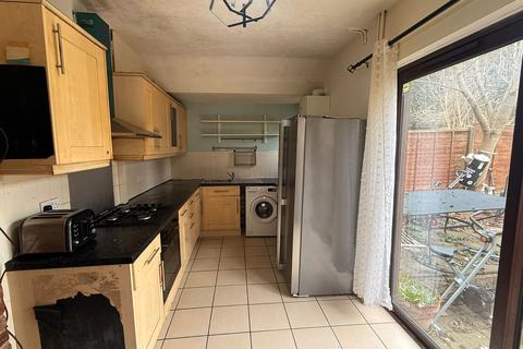 undefined, Brooms Road, Luton LU2