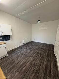 1 bedroom flat to rent, Himley Road, Dudley DY1