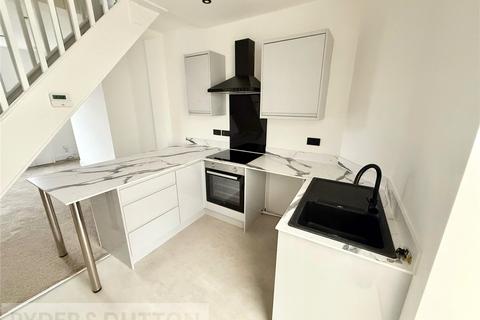 2 bedroom terraced house to rent, Church Street, Failsworth, Manchester, Greater Manchester, M35