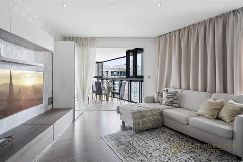 undefined, New Drum Street, London E1