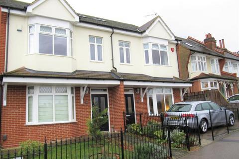 undefined, Mornington Road, London E4