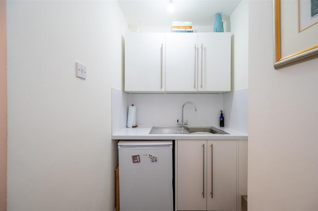 92a Elm Grove 26 11.jpg