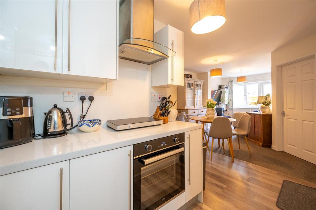 92a Elm Grove 26 12.jpg