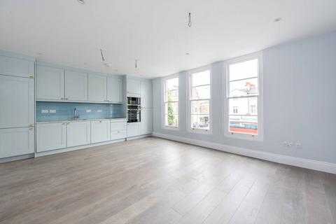 2 bedroom flat to rent, Goldhwak Road, Shepherd's Bush, London, W12