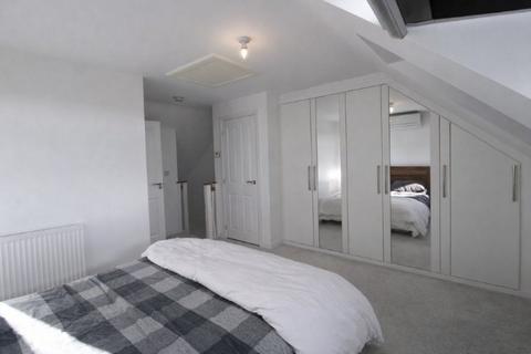 3 bedroom semi-detached house for sale, Ethelred Lane, Great Denham, Bedford