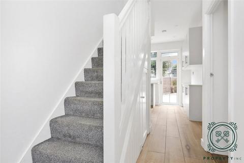 undefined, 13 Fillebrook Avenue, EN1 3BB