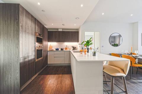 Bloom East, Nine Elms, London, SW11