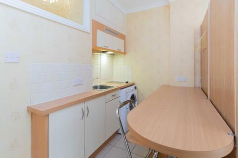 undefined, Woburn Place, London WC1H