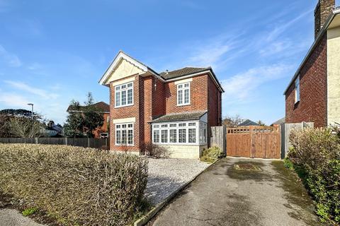undefined, Avon Road West, Christchurch, Dorset. BH23 2DF