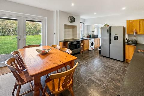 undefined, Avon Road West, Christchurch, Dorset. BH23 2DF