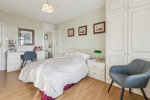 2 bedroom flat for sale, Portsea Place, London W2