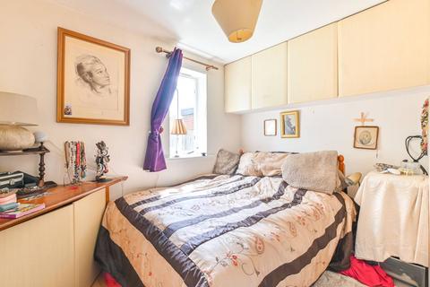 undefined, Chartwell Close,, Greenford, UB6
