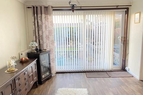undefined, Falcon Drive, Cimla , Neath, Neath Port Talbot.