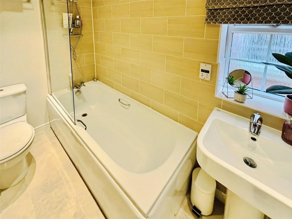 Bathroom/Wc