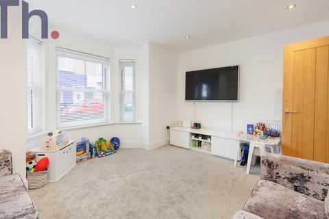 3 bedroom end of terrace house for sale, Sandown PO36