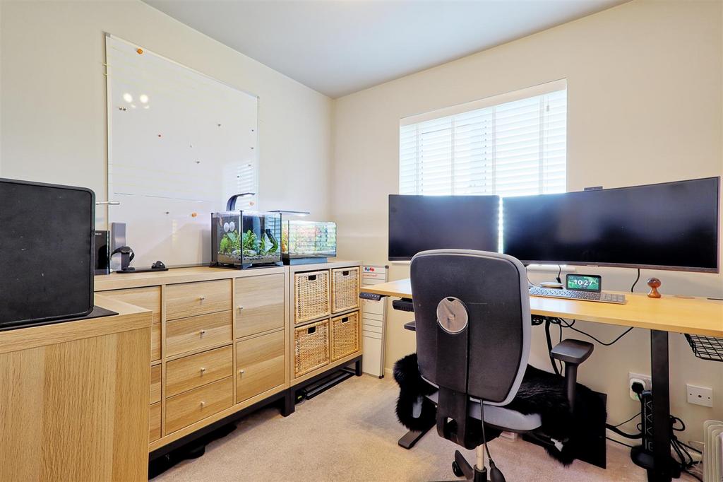 IMG 6694 5 6 easy HDR-interior3.jpg