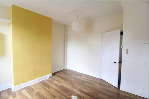 3 bedroom terraced house to rent, Paget Street, Loughborough