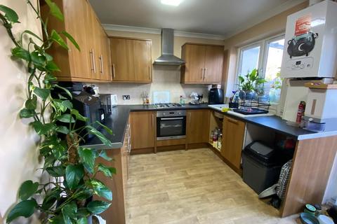 2 bedroom terraced house to rent, Hardie Road, Dagenham