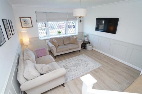 undefined, Santa Monica Crescent, Idle, Bradford