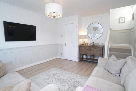 undefined, Santa Monica Crescent, Idle, Bradford