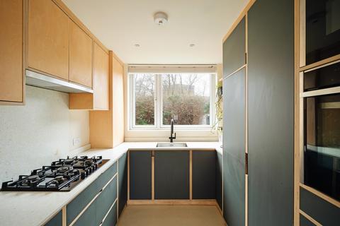 undefined, Hennel Close, London SE23