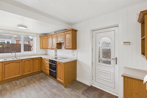 2 bedroom bungalow for sale, Sevenoaks Drive, Hastings Hill, Sunderland